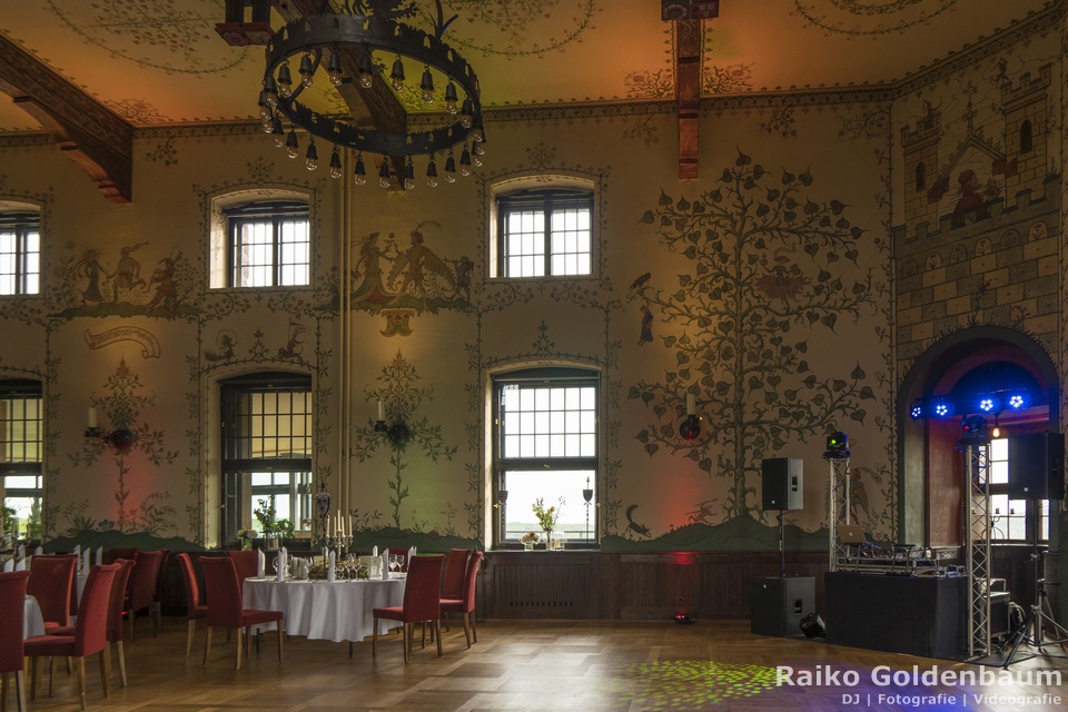 Hotel auf der Wartburg Wappensaal Hochzeit
